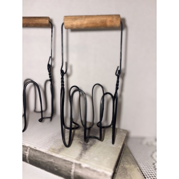 2 pcs. - Metal Wire Canning Jar Holder Lifter with Wood Handle Farmhouse Country - Picture 6 of 6